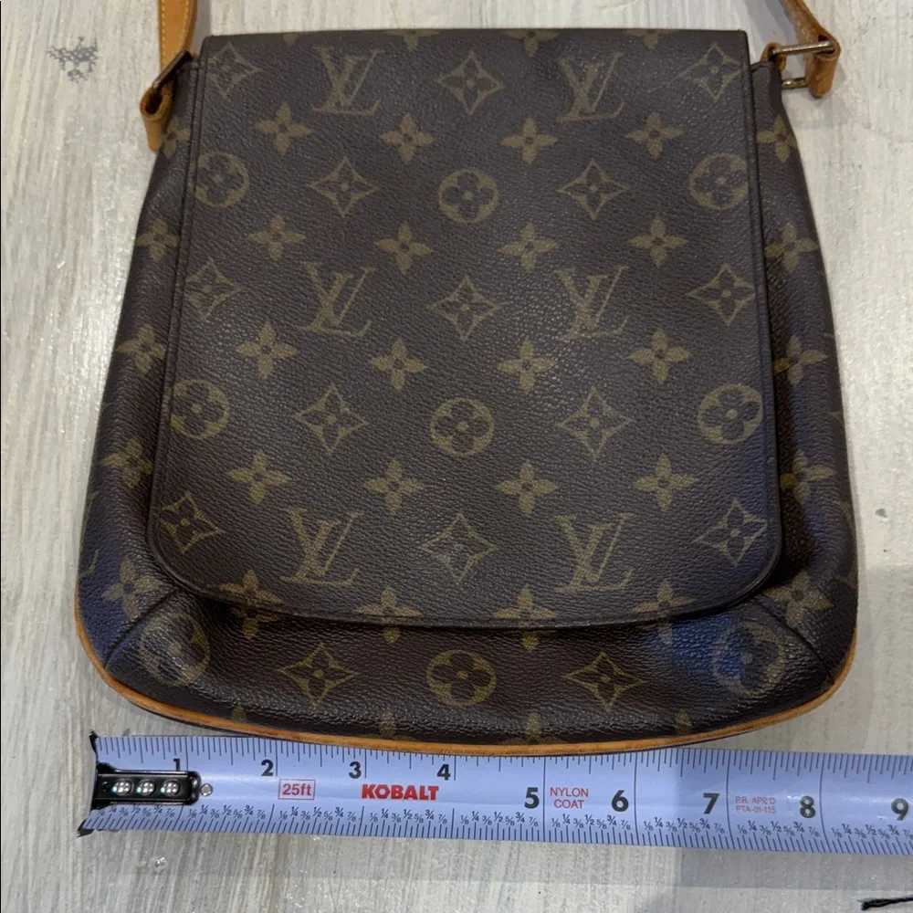 Louis Vuitton Musette Salsa Monogram Brown Crossbody Bag
